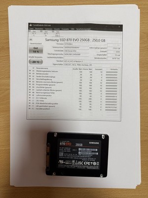 Samsung 870 EVO 250GB SATA III 2.5'' SSD - 58% Gut - 18797 Std.