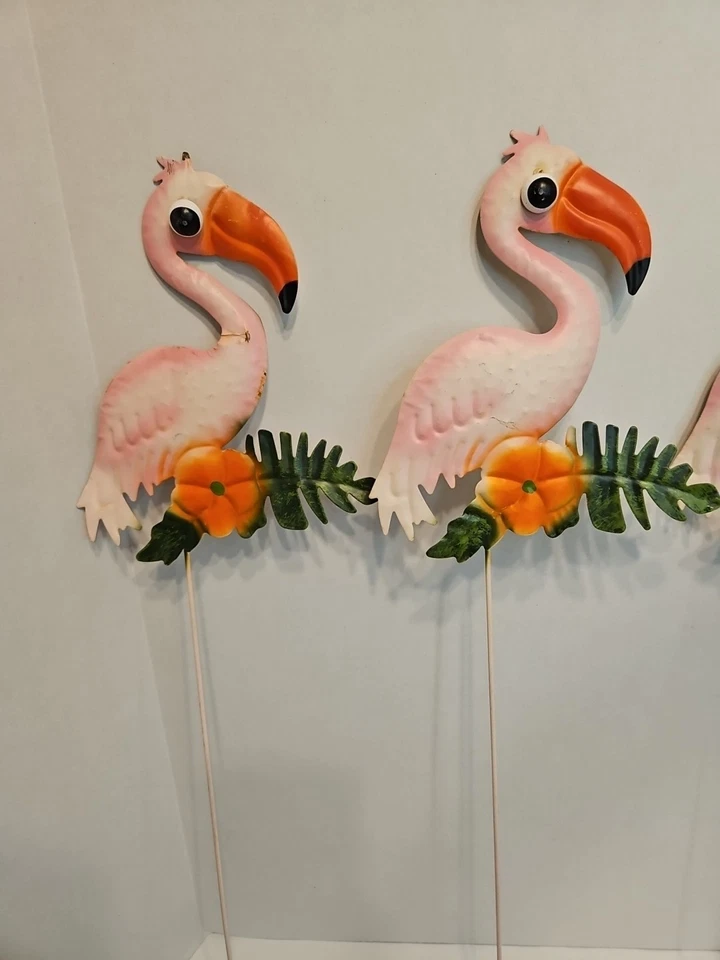 Rustic Metal Flamingos Yard Art/Metal Stakes/Lot of 4 23" Bird is 7"x9" - Image 3 of 4
