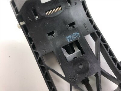 B1217 VW DOOR LOCK 5K4839016M | eBay 