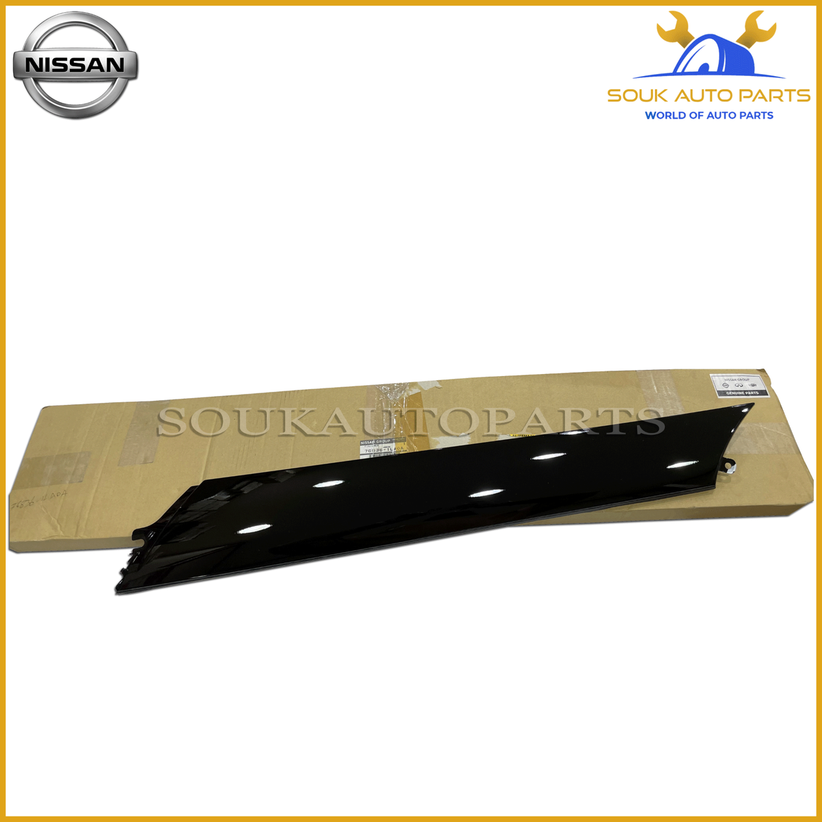 Pらんま1/2VIA 76836-1LA0A Genuine Nissan FINISHER-FRONT PILLAR RH Armada