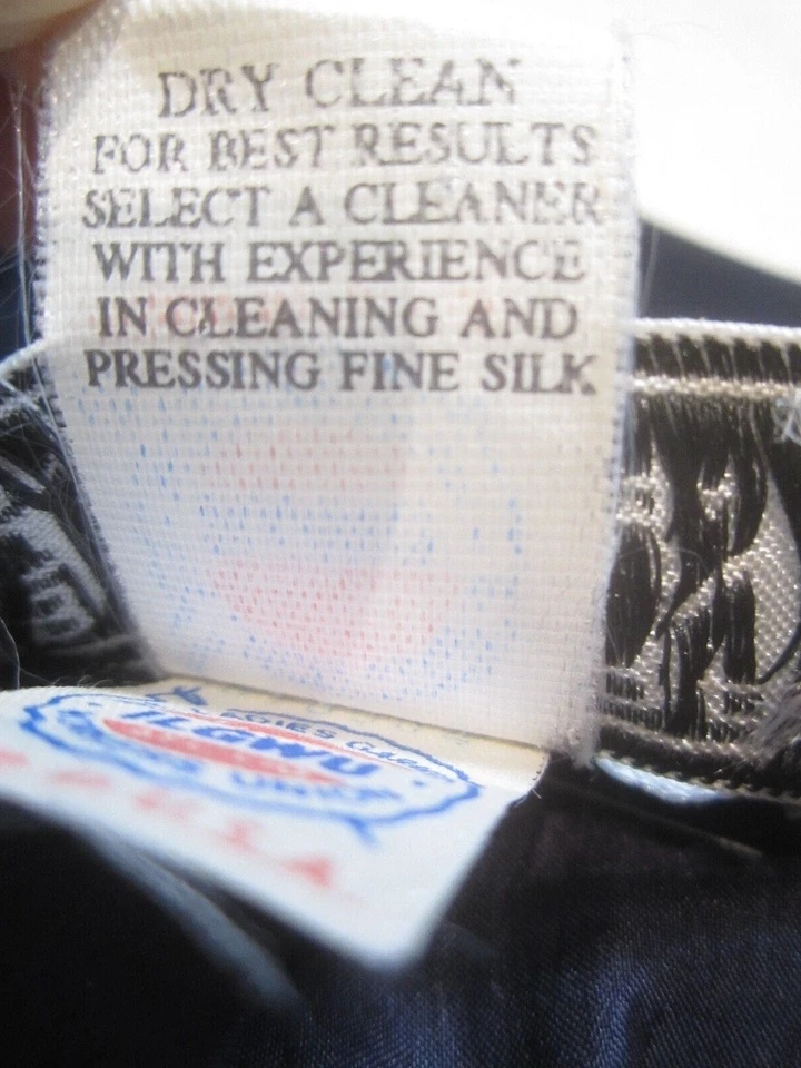 Blazer de seda para mujer Bergdorf Goodman COLECCIÓN CALVIN KLEIN talla 6 EE. UU. DE COLECCIÓN AÑOS 90 Foto 4 de 4