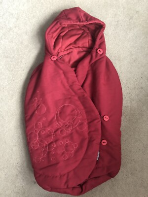 Maxi cosi baby Car seat Red footmuff UK