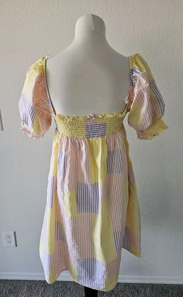 Urban Outfitters Gracie Patchwork Smocked Mini Dress Size L Read Descript - Image 4 of 4