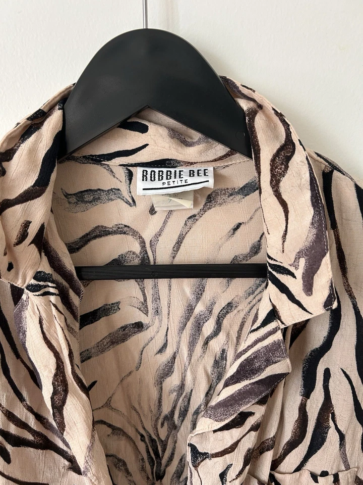 Robbie Bee Womens Petite Size 6P Animal-Print Tiger Tan Brown Short Sleeve Top - Image 2 of 4