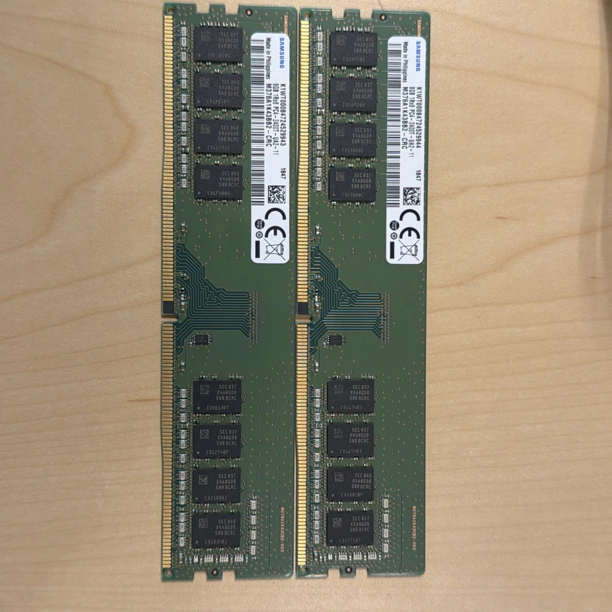 Samsung DDR4 SDRAM 8 GB Capacity per Module DIMM Computer Memory