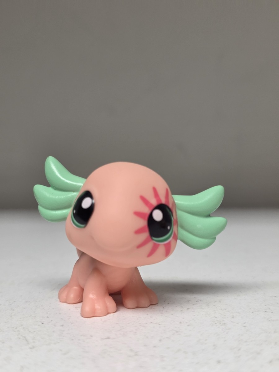 Littlest Pet Shop G7 #142 Axolotl Salamander Peach Green Accent