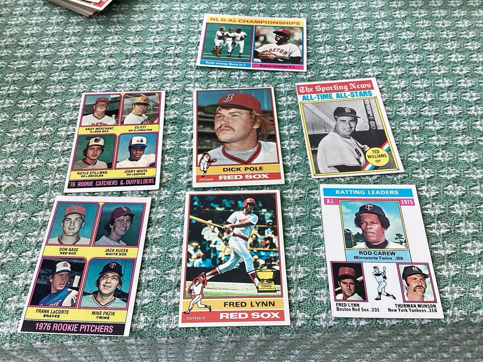 1976 Topps Boston Red Sox Master Team Set 32 Cartas Novatos, LLers Plus 4 HOFers Foto 3 de 4