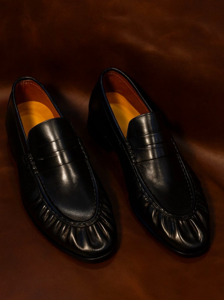 Bespoke Men Loafers Pure Black Soft Leather Slip-On Handmade New Style Shoe