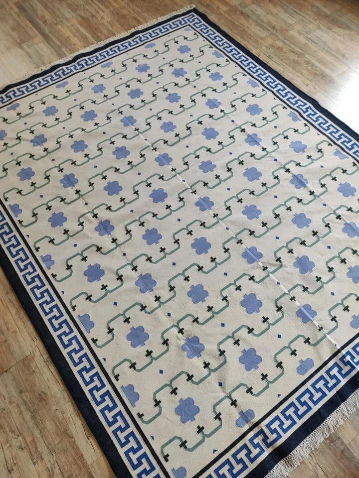 White & Blue Handmade 100% wool Area Boho Floral Rug Vintage Kilim Modern rug - Image 4 of 4
