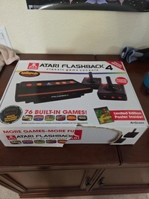 Atari Flashback 4 Classic Console 76 Games 2 Wireless Controllers Adapter Manual