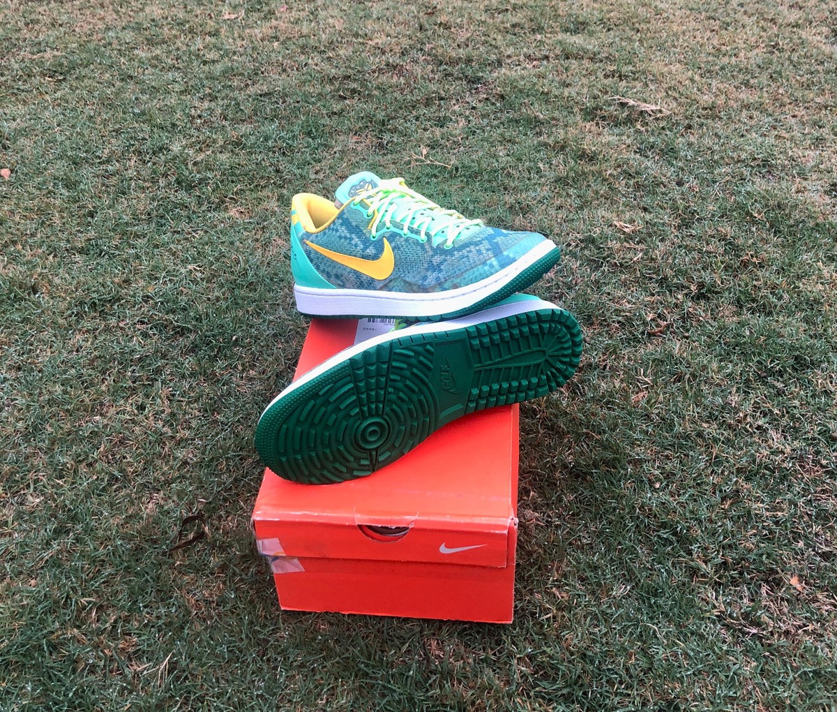 Custom Nike Kobe 8 Green Glow Laser 555035 304 Jordan 1 G Golf