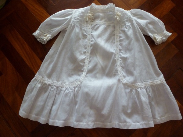 Vestidito antiguo bebés