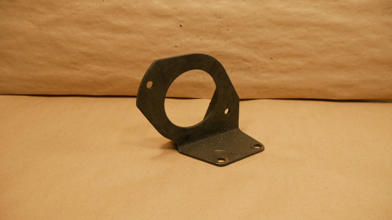 Ferrari 208 308 LH Engine Mount Support PN  115713