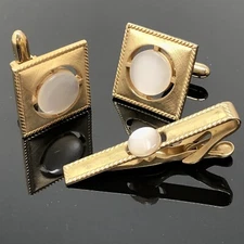 Vtg SWANK Brushed Goldtone MOP Square Cufflinks and Tie Clip