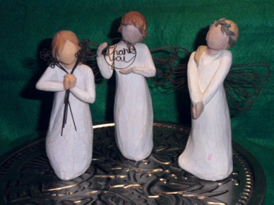 Sammelfiguren Willow Tree / Set mit drei Kunstfiguren / Sussan Lordi Range