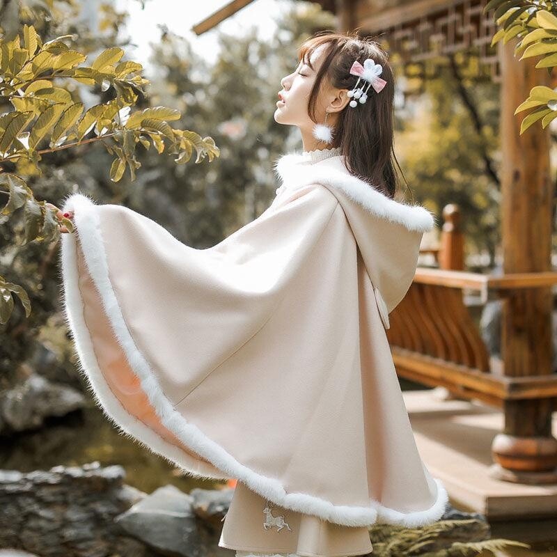 Lady Cape Jacket Hooded Cloak Poncho Faux Fur Edge Hanfu Thermal