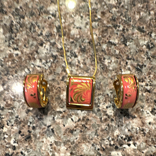 FreyWille Gold Tone Pink Enamel Swirl Necklace Pendant & Clip-On Earrings