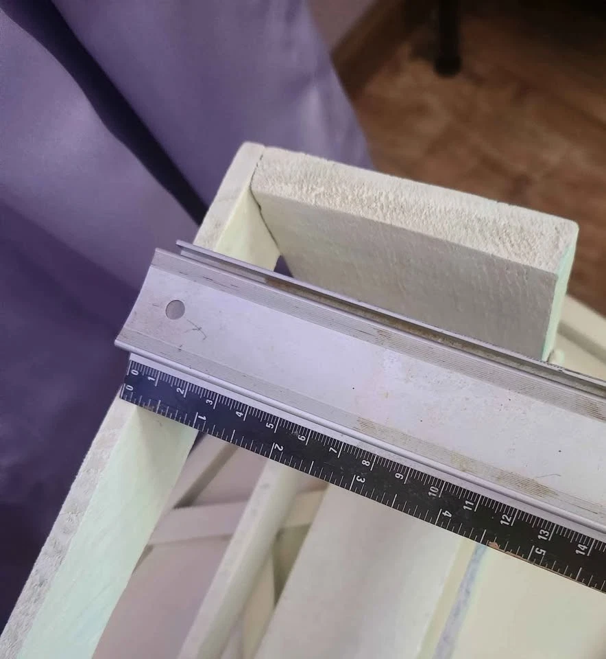 手绘龙虾箱破旧别致玫瑰 — 第 3/4 张图片