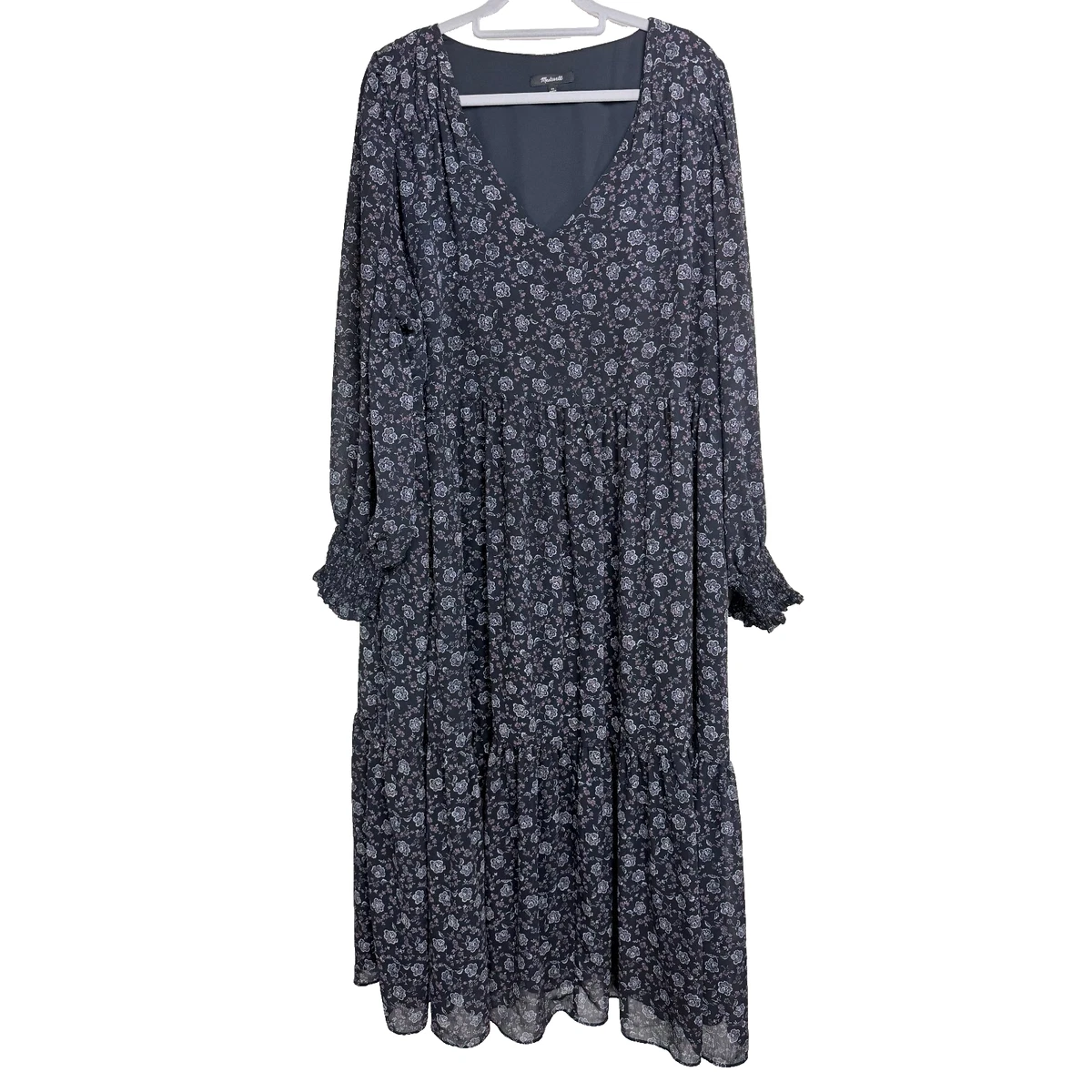 fitted lace wedding dress MADEWELL Mixed Poplin Scoopneck Maxi Dress Sleeveless – East Coast Bella  Boutique main image 0