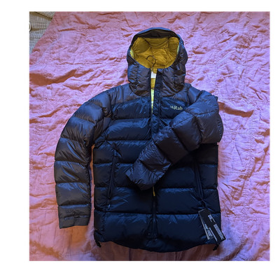 Rab Neutrino Pro Men's Puffer Jacket Black and Yellow Hooded Outerwear with Hood