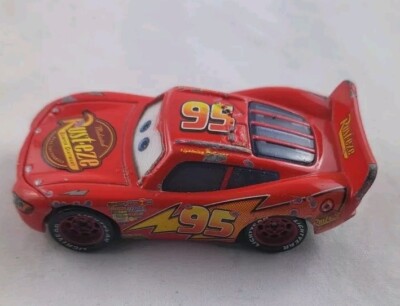 LIGHTNING MCQUEEN 95 CARS DISNEY PIXAR 75 MM LONG | eBay UK