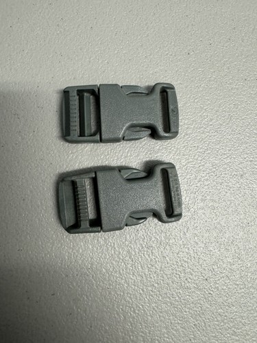 2 Pair Of USGI ITW Buckles Male/Female Foilage Green Military Grade Plastic - 第 1/3 張圖片