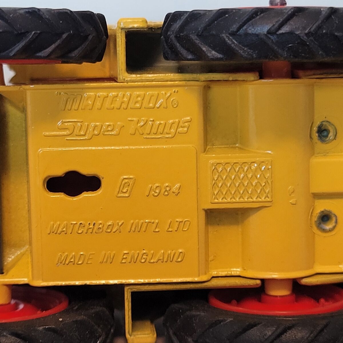 1984 Matchbox Lesney Super Kings K-25 Digger Excavator 1984 Matchbox Lesney Super Kings K-25 Digger Excavator