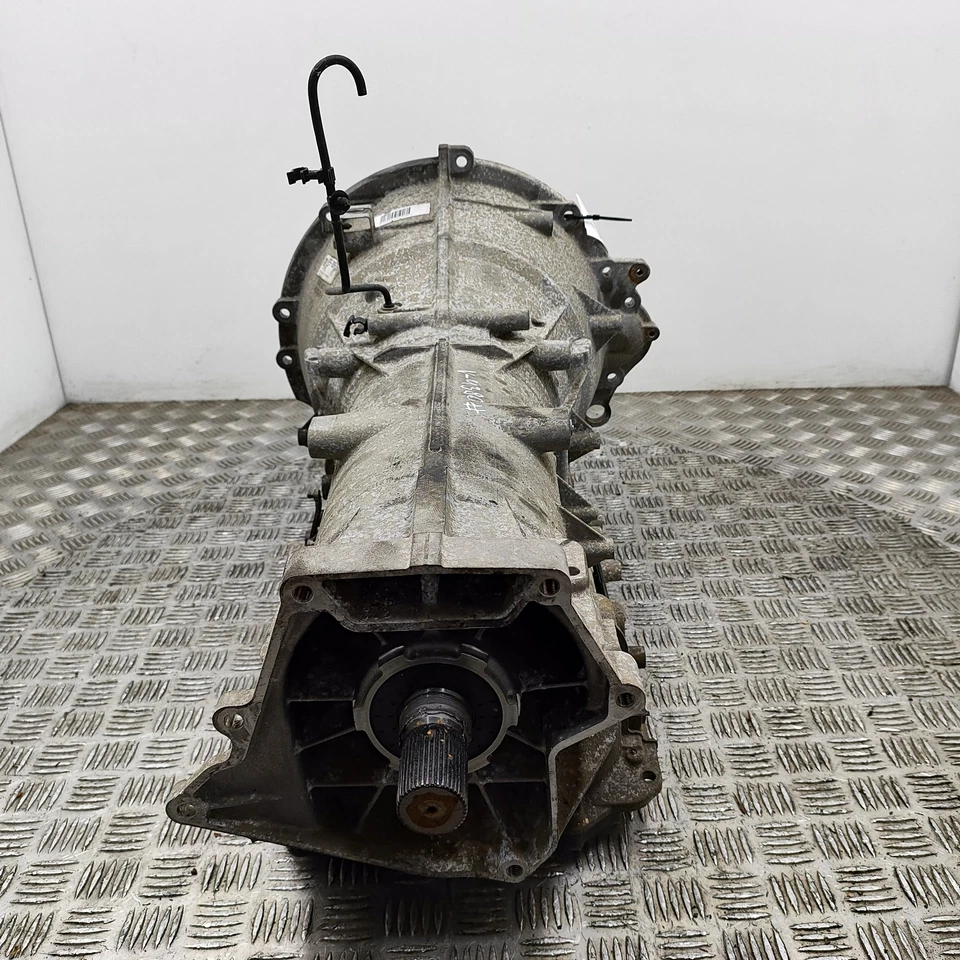 LR RR VELAR L560 Automatik 8-Gang-Getriebe 8HP-45 2.0 Diesel 132kw 2018 25794404 - Bild 2 von 4