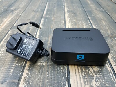 POGOPLUG - Mobile POGO-V4-A1-04 with Power ADAPTER Included - POWERS ON