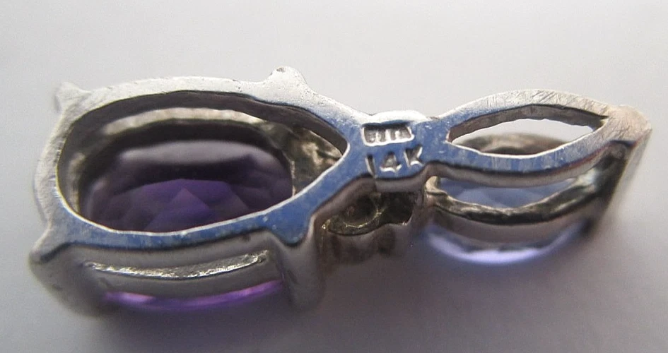 Colgante vintage de diamantes de tanzanita natural y amatista de oro blanco de 14k 1930 como nuevo Foto 4 de 4