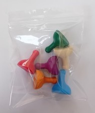 6 X WOODEN PLAYING PIECES ONLY = FROM "CLUEDO" (2003) NOSTALGIA SERIES BY PARKER