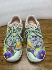 Merrell Women's Tropical Floral Summer Vibram Shoes J068216 Size 7M Sneakers
