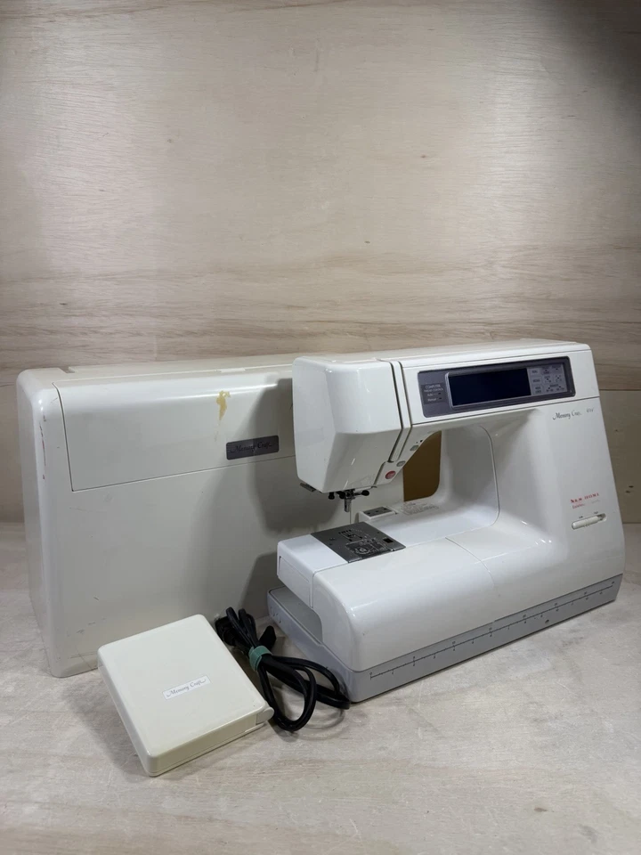 Home Memory Craft 8000 Sewing Machine Complete W Case, Pedal, And Power Cord - Image 2 of 4