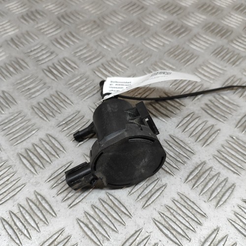 MERCEDES-BENZ C T-Modell S205 Dampfkanister-Spülventil A0014760532 1.6P 115kW