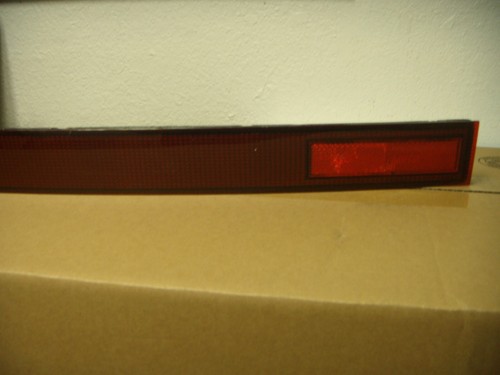 REFLECTOR DE ALFORJA HONDA GOLDWING (lado derecho) - Imagen 3 de 8