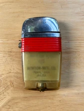 Newton Iowa Mfg. Co. Advertising Cigarette Lighter, Scripto VU Lighter Free S/H