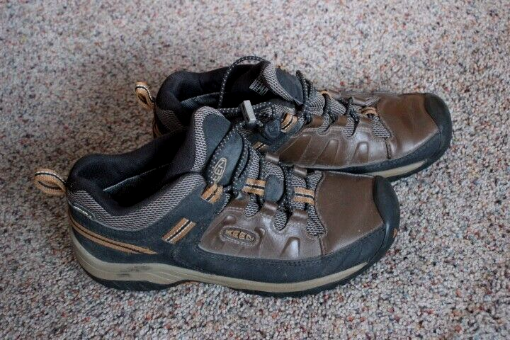KEEN Scarpa da trekking impermeabile in pelle marrone taglia giovanile 4