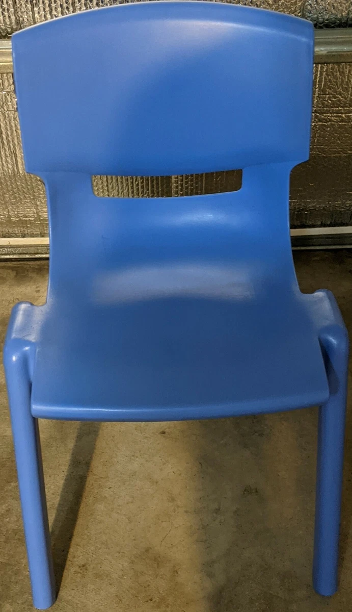 Flash Furniture Blue Plastic Stackable School Chair with 13.25