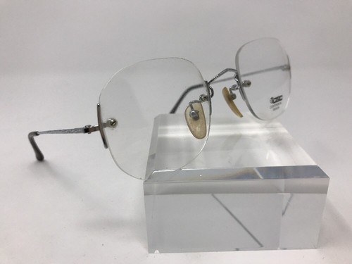 CSC Continental Design Eyeglasses 52-22-140 Silver Rimless A715