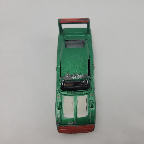 Hot Wheels Flyin' Aces 1969 Dodge Charger Daytona Green Die Cast - Picture 5 of 7