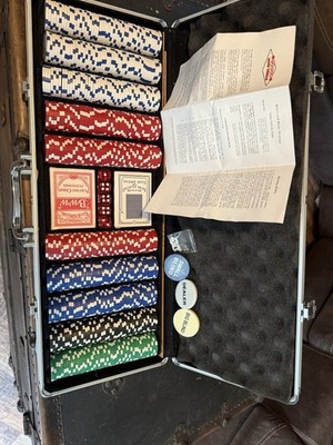 Professional Las Vegas Grade 500 Piece Professional Poker Set
