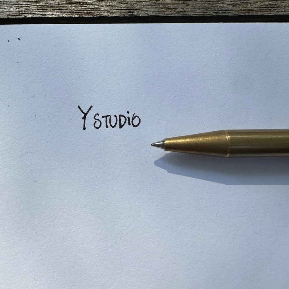 Bolígrafo de latón vintage Y Studio Roller Ball ligeramente usado  Foto 4 de 4