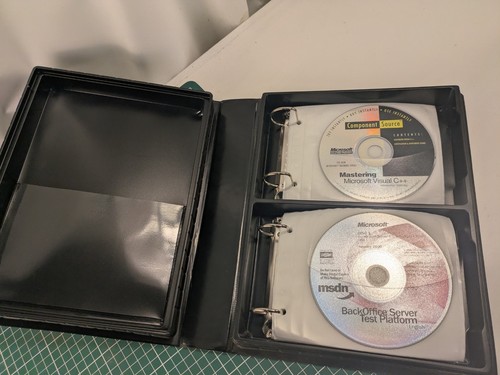 Microsoft MSDN Developer Network Software Tools 1999 Box Sets 190+ CDs Vintage - Afbeelding 16 van 24