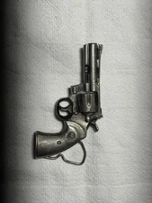 Vintage 1978 Bergamot Brass Works L-156 Pistol Revolver Handgun Belt Buckle USA