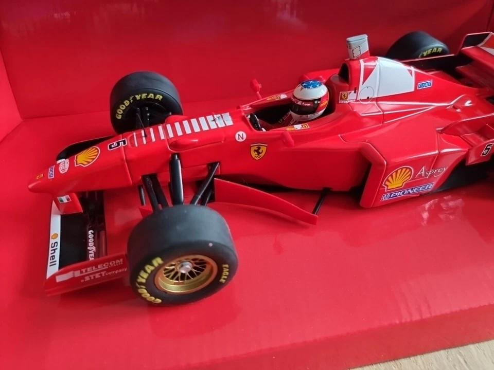 PMA Michael Schumacher Collection Ferrari F 310B 1997 #5 1:18 OVP   510 971805 - Bild 2 von 4
