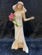 Goebel HER TREASURED DAY Figurine GERMANY Great Condition