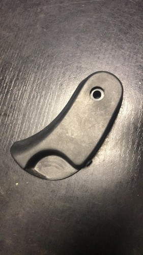 BMW E46 Compact (01-04) Hebelöffner Motorhaube 8223163