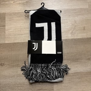 Bonnet Football Officiel - Pompon Noir Et Blanc | Taille Adulte/Ado