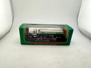 1998 Hess Miniature Tanker Truck Original Box Sealed Display Vintage Toy Diecast