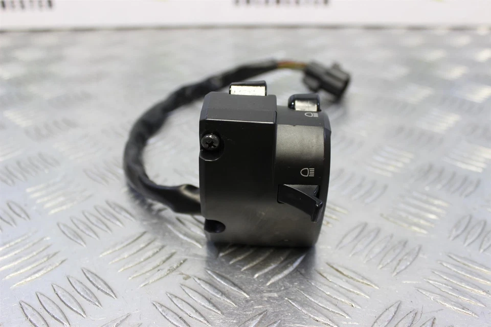 Ducati 1098 Switchgear Left 2007 to 2011 848 1198 B143 - Image 2 of 4